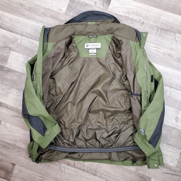 SOLD!!! NWOT Columbia Insulated 3-in-1 Jacket - Picture 11 of 11